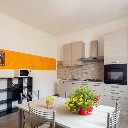 Fellini By Luce Stellata Apartment Aulla Exterior photo